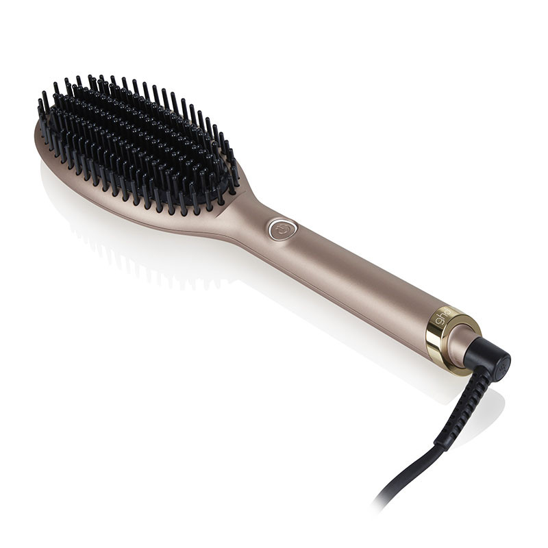 Lissage : Cette brosse chauffante peut dompter tous les types de cheveux